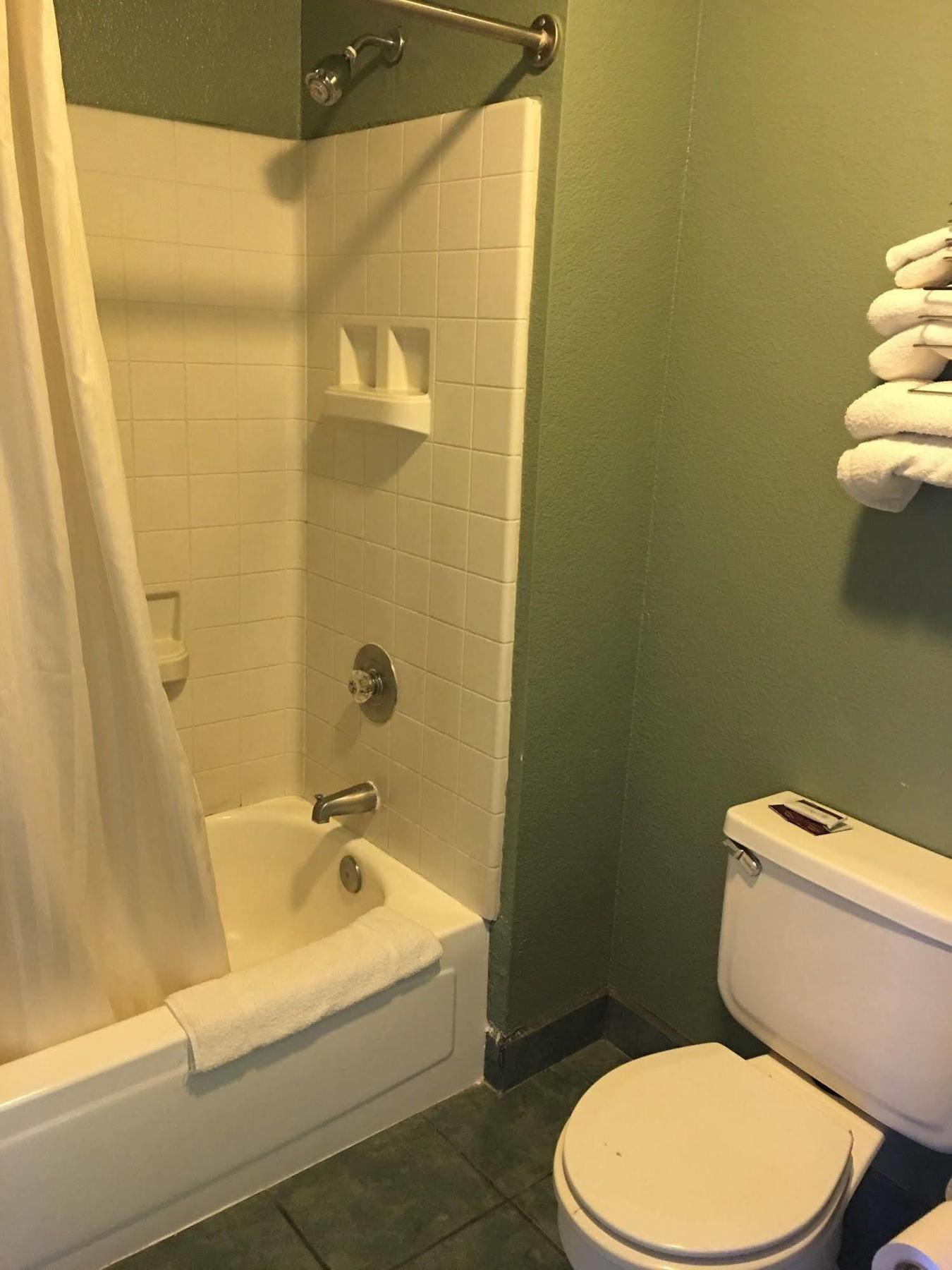 Applegate Inn アトウォーター エクステリア 写真